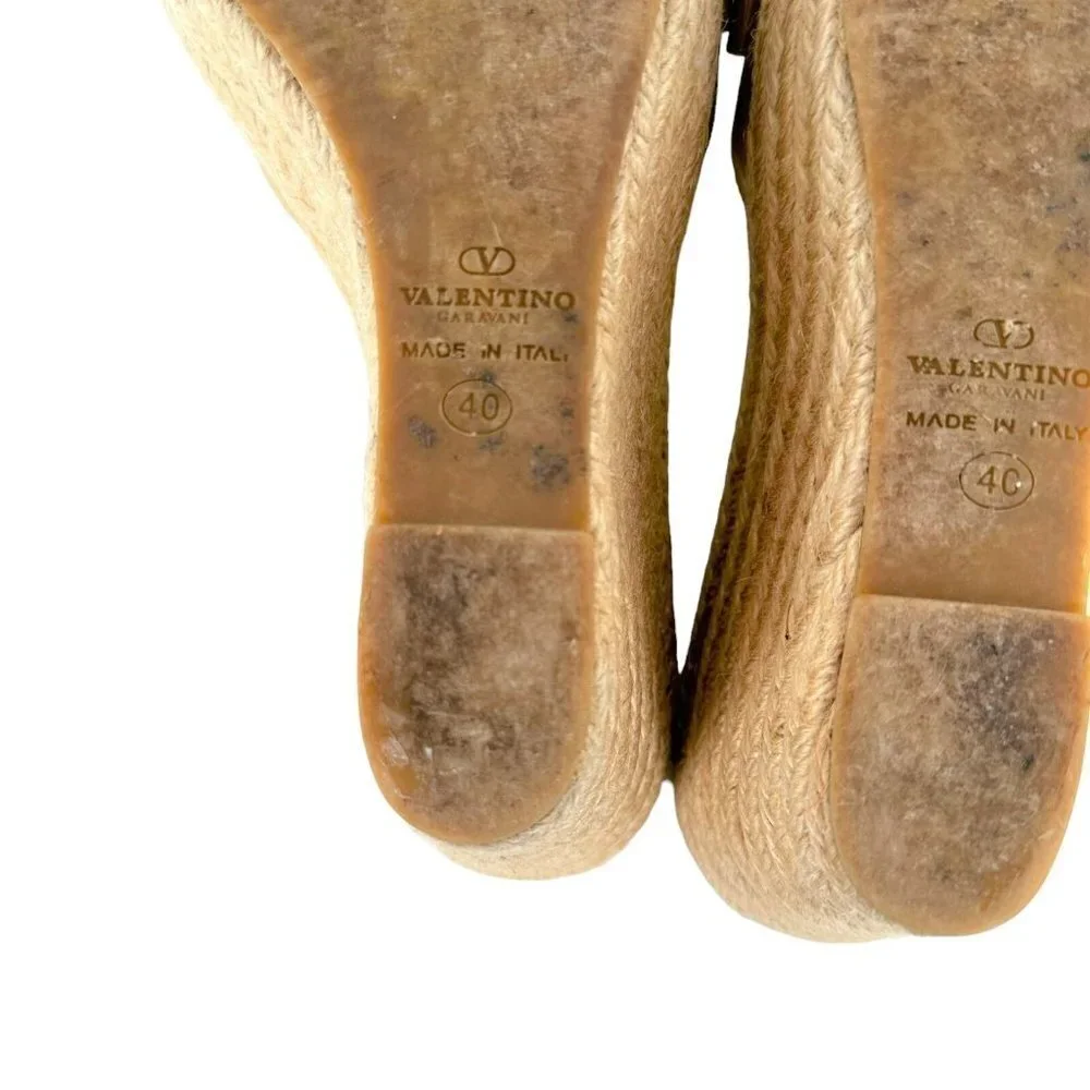 VALENTINO Camel Tan Patent Leather Bow Peep Toe Espadrille Mules Size 40